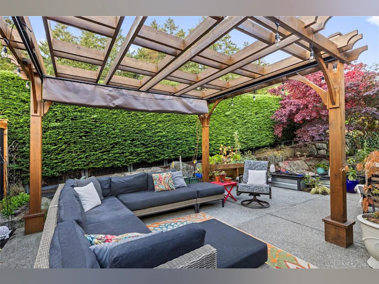 3370 Bradner Circle, Fairwinds, BC, V9P 9M5 - 42