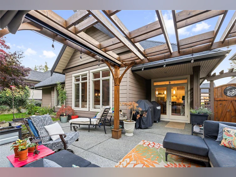 3370 Bradner Circle, Fairwinds, BC, V9P 9M5 - 41