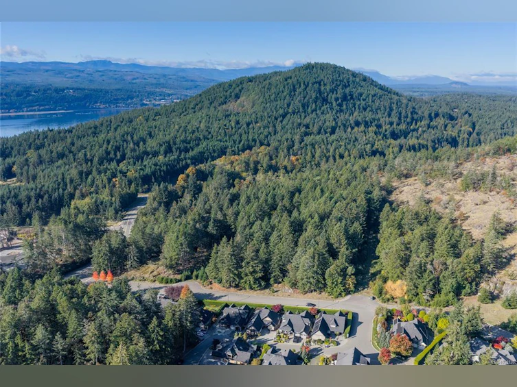 3370 Bradner Circle, Fairwinds, BC, V9P 9M5 - 54