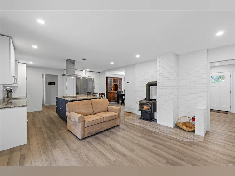 1350 Greenwood Way, French Creek, BC, V9P 1X1 - 22