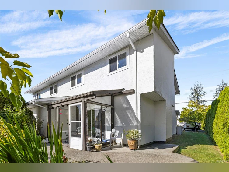 2503 Rosstown Road, Nanaimo, BC, V9T 3R9 - 9