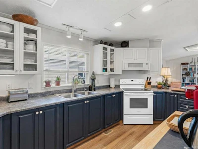 219-2465 Apollo Drive - 2