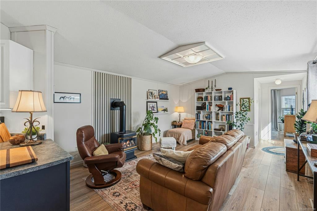 219-2465 Apollo Drive - 4