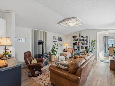 219-2465 Apollo Drive - 4