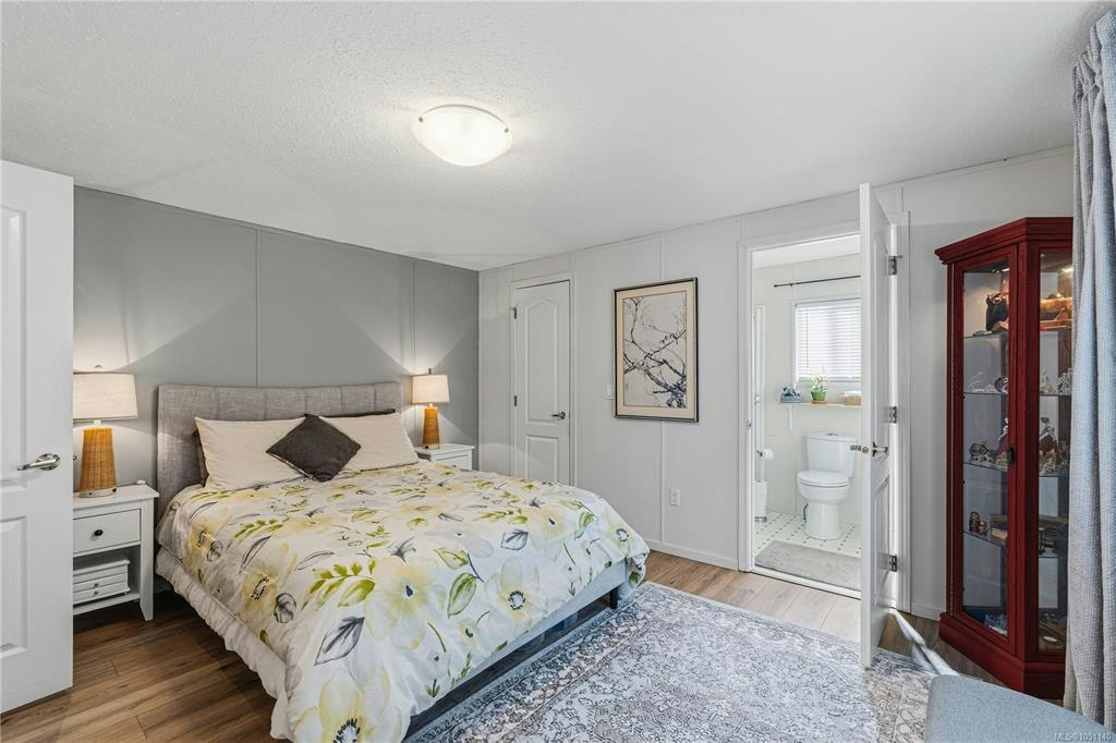 219-2465 Apollo Drive - 5
