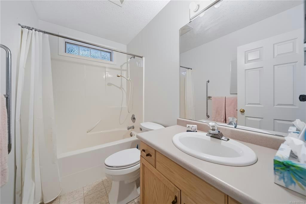 3931 Excalibur Street, Nanaimo, BC, V9T 6B9 - 16