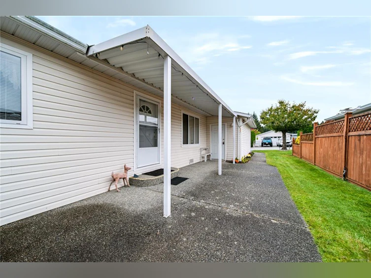 3931 Excalibur Street, Nanaimo, BC, V9T 6B9 - 23