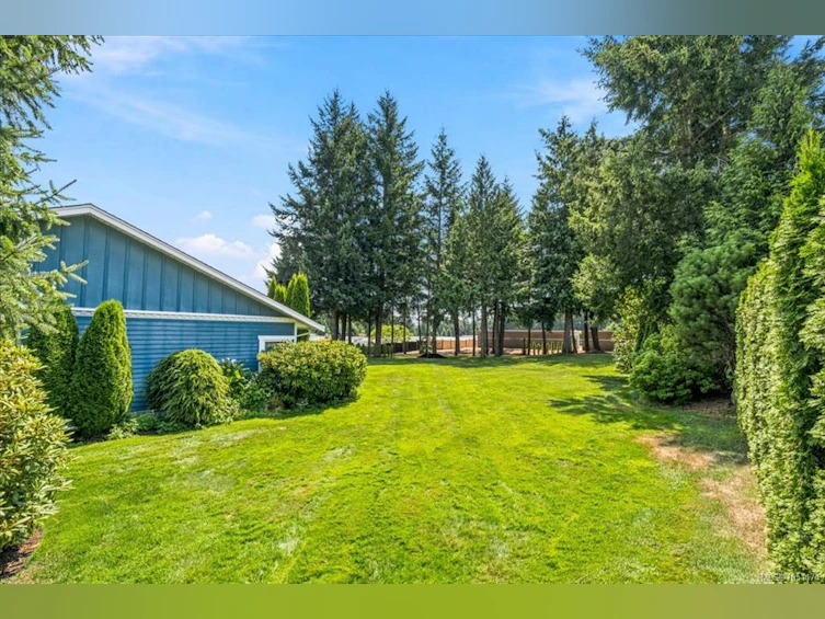 3931 Excalibur Street, Nanaimo, BC, V9T 6B9 - 27