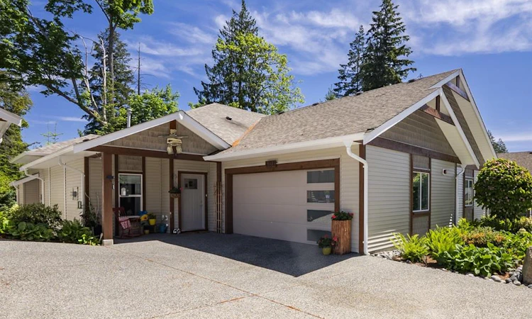 4128 Emerald Woods Place