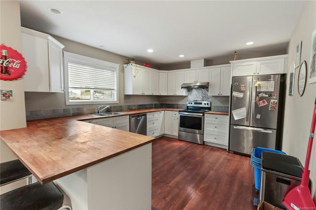 648 Alyssa Place, Nanaimo, BC, V9R 0H4 - 4