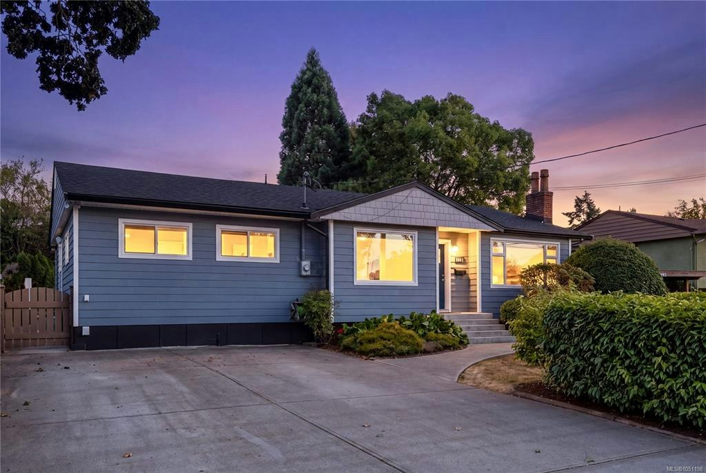 916 W Burnside Road - 2