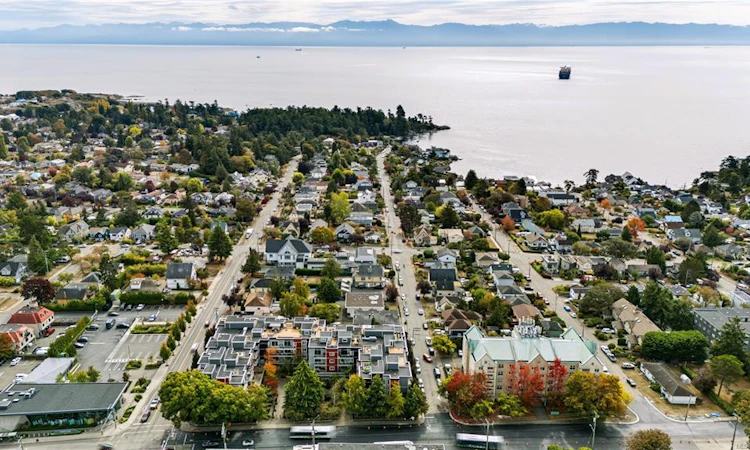 314-1315 Esquimalt Road