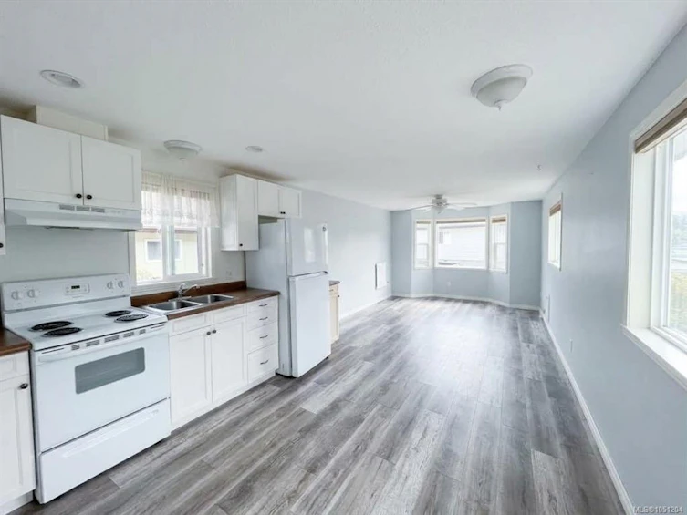 11-1630 Croation Road, Campbell River, BC, V9W 3T5 - 11