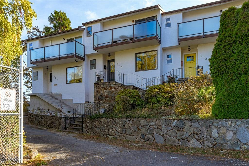 615 Sturdee Street, Esquimalt, BC, V9A 6R5