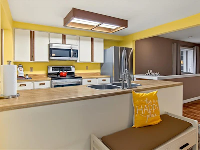 3505 Harris Crescent - 5