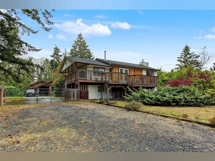 3505 Harris Crescent, Hilliers, BC, V9K 1W1 - 2