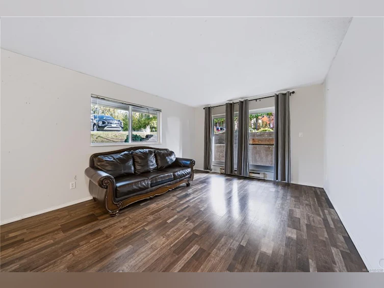 101-6715 Dover Road, Nanaimo, BC, V9V 1L8 - 8