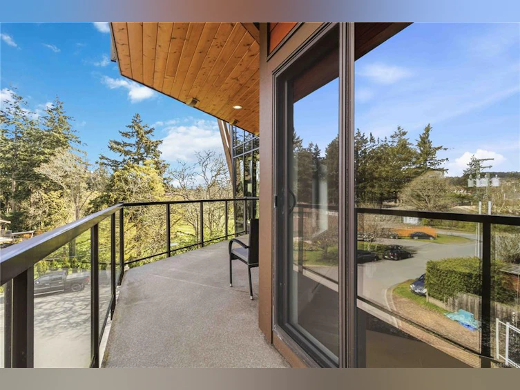 301-2850 Aldwynd Road, Langford, BC, V9B 3S7 - 40