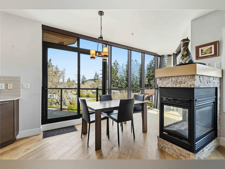 301-2850 Aldwynd Road, Langford, BC, V9B 3S7 - 20