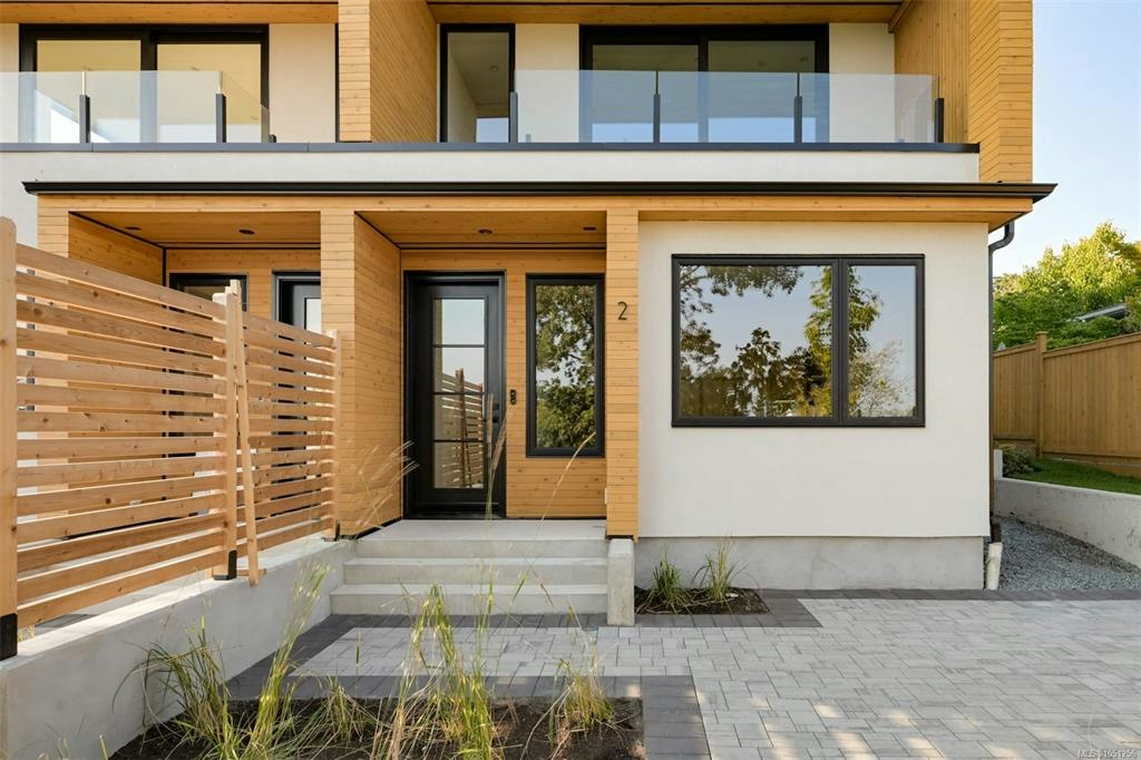 2-3080 Oakdowne Road, Oak Bay, BC, V8R 5N9 - 3