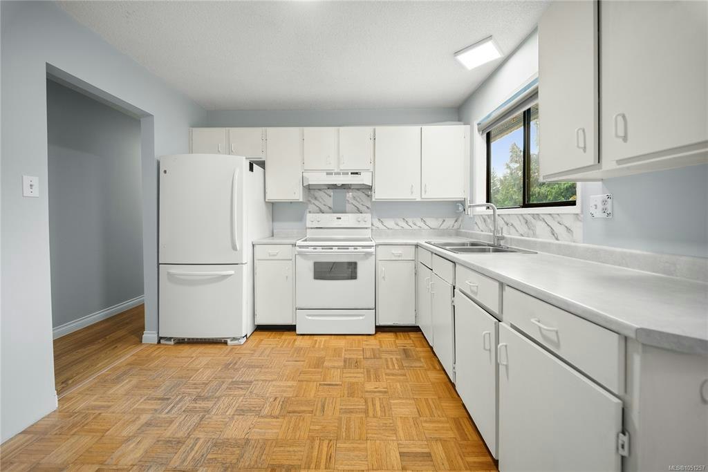 1951 Szasz Drive, Nanaimo, BC, V9X 1B9 - 24