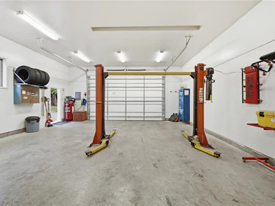 1951 Szasz Drive - 5