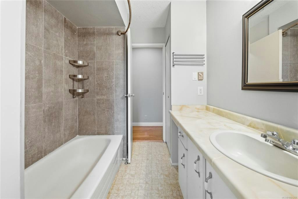 1951 Szasz Drive, Nanaimo, BC, V9X 1B9 - 35