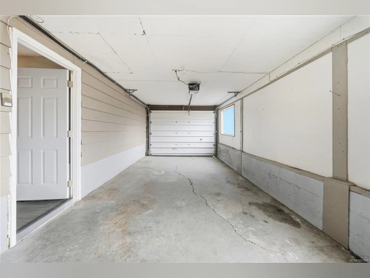 1951 Szasz Drive, Nanaimo, BC, V9X 1B9 - 56