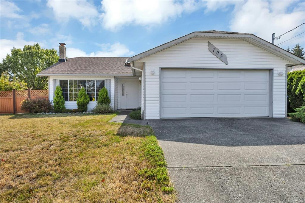 702 Forsyth Avenue, Parksville, BC, V9P 1E7