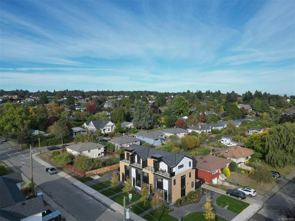 3-2100 Allenby Street, Oak Bay, BC, V8R 3C3 - 68