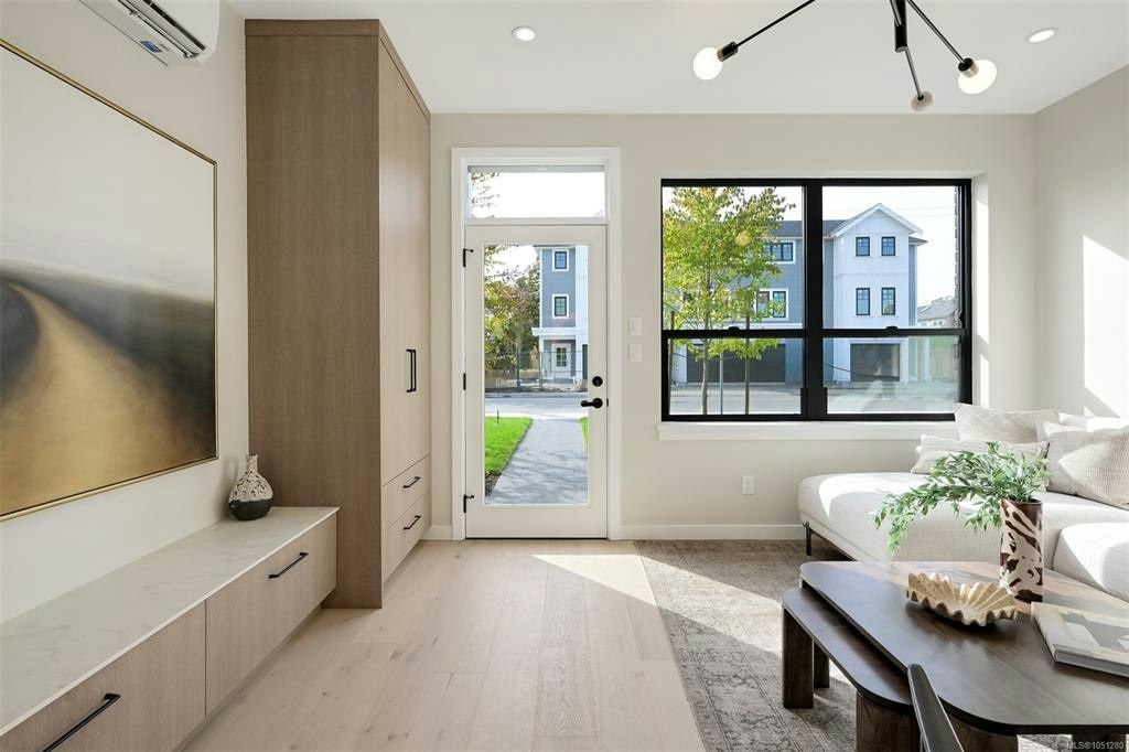 3-2100 Allenby Street - 4