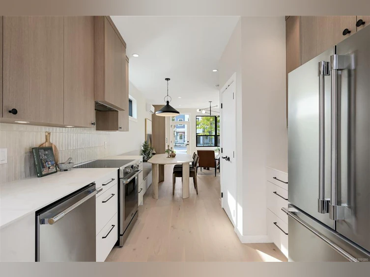 3-2100 Allenby Street, Oak Bay, BC, V8R 3C3 - 19