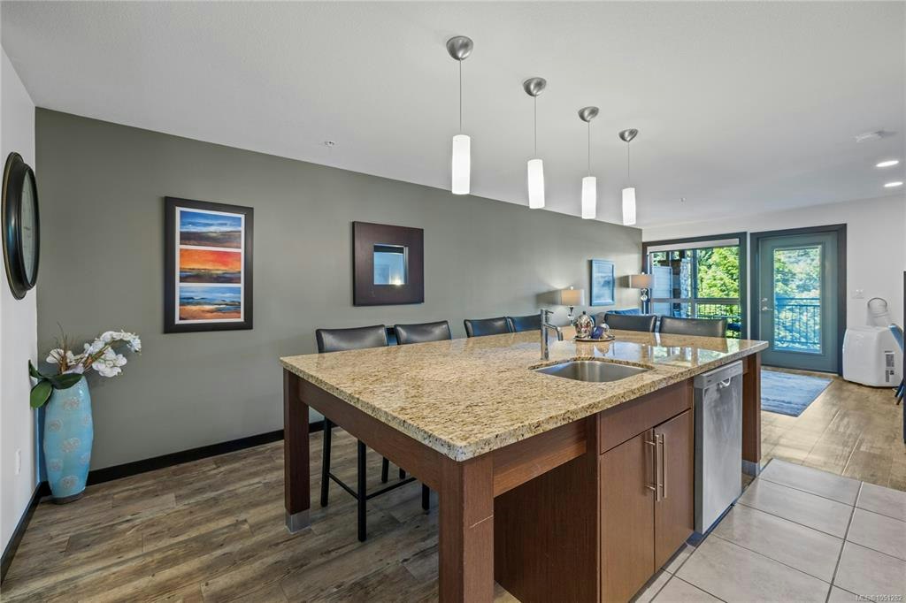 224-1175 Resort Drive - 4