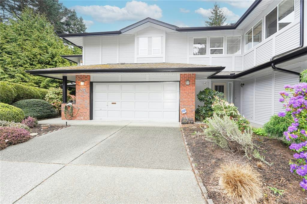 24-4630 Lochside Drive, Saanich, BC, V8Y 2T1