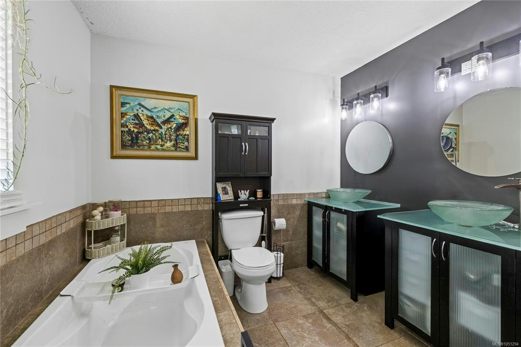 885 Glenhale Crescent, French Creek, BC, V9P 1Z7 - 8