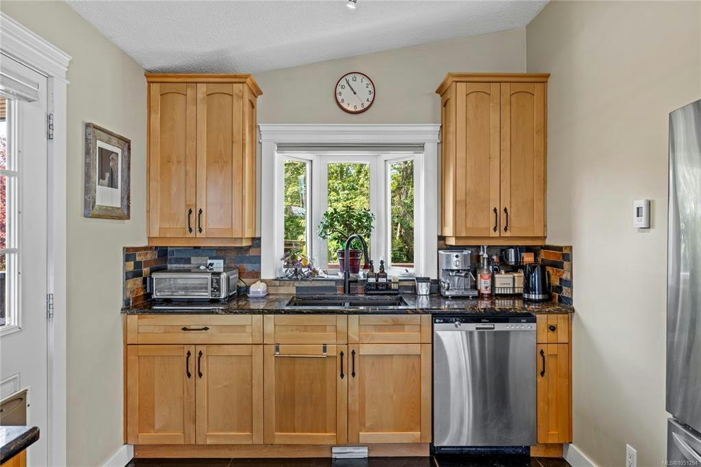 885 Glenhale Crescent, French Creek, BC, V9P 1Z7 - 70