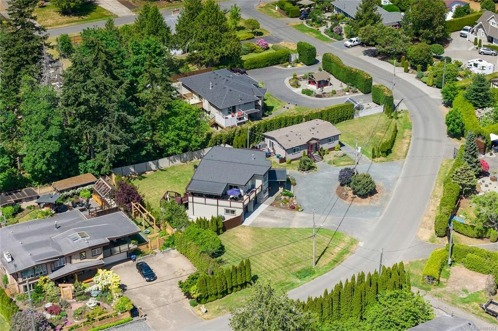 885 Glenhale Crescent, French Creek, BC, V9P 1Z7 - 12
