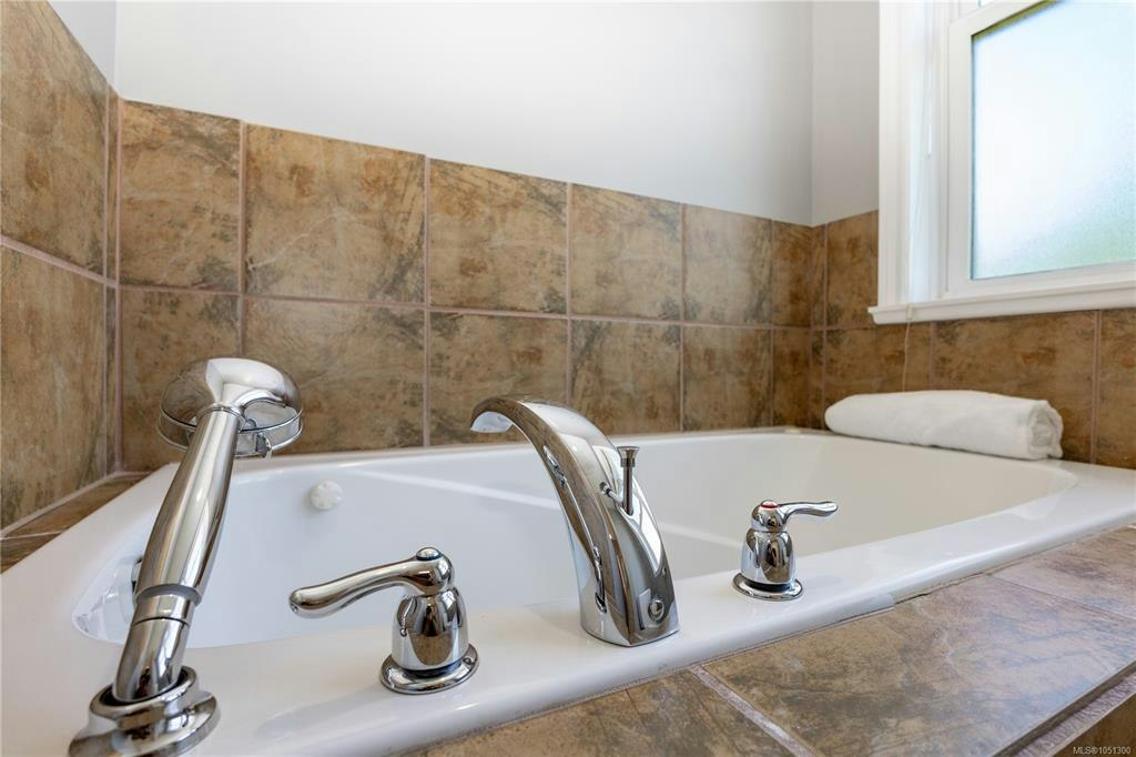 696 Pacific Heights Lane, Campbell River, BC, V9H 0A6 - 41