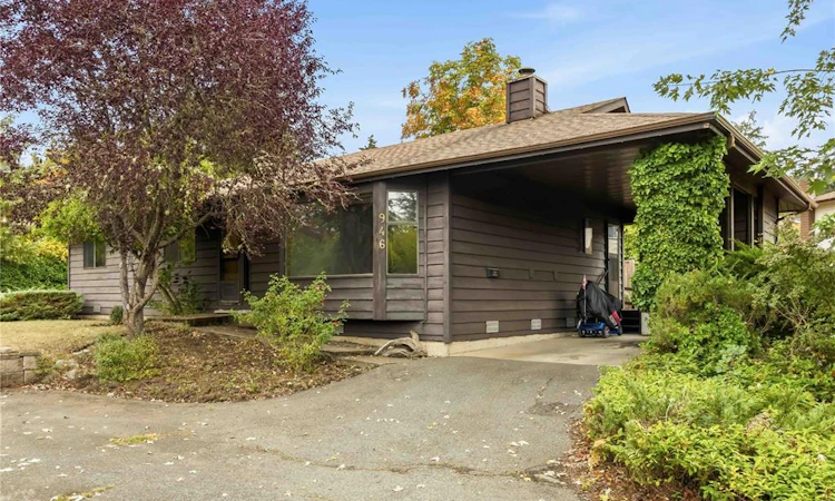946 Paconla Place