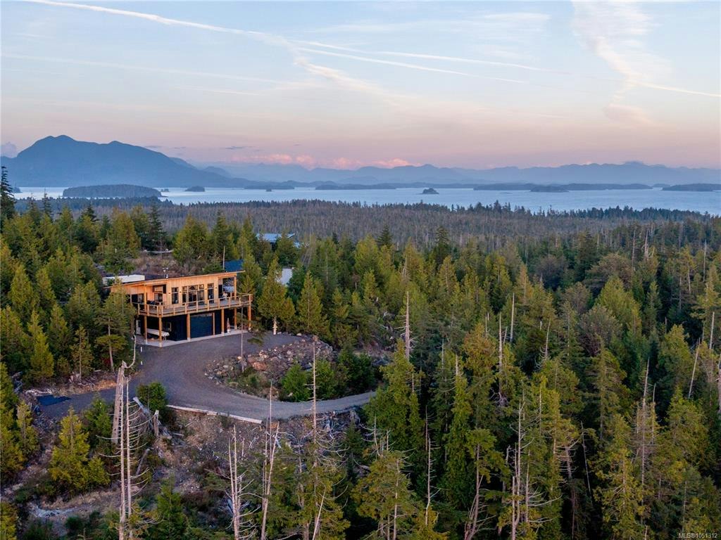 1071 Uplands Close, Ucluelet, BC, V0R 3A0