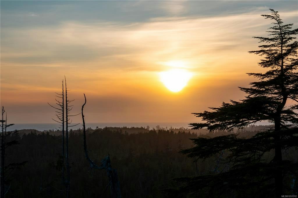 1071 Uplands Close, Ucluelet, BC, V0R 3A0 - 44