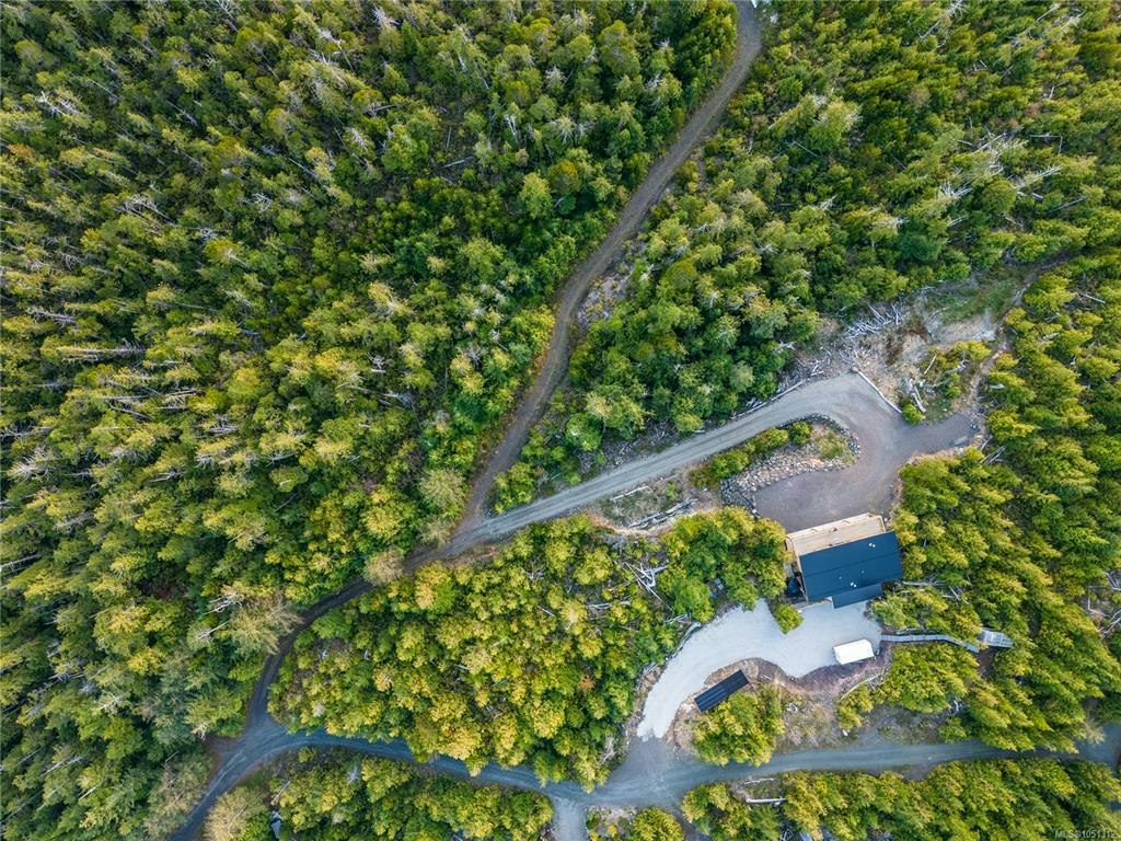 1071 Uplands Close, Ucluelet, BC, V0R 3A0 - 35