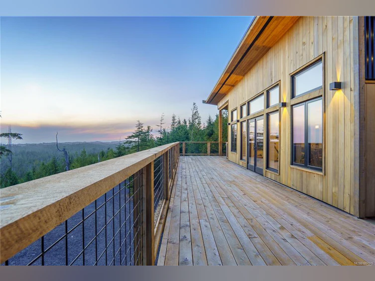 1071 Uplands Close, Ucluelet, BC, V0R 3A0 - 23