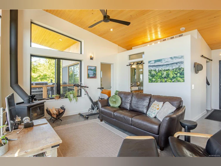 1071 Uplands Close, Ucluelet, BC, V0R 3A0 - 15