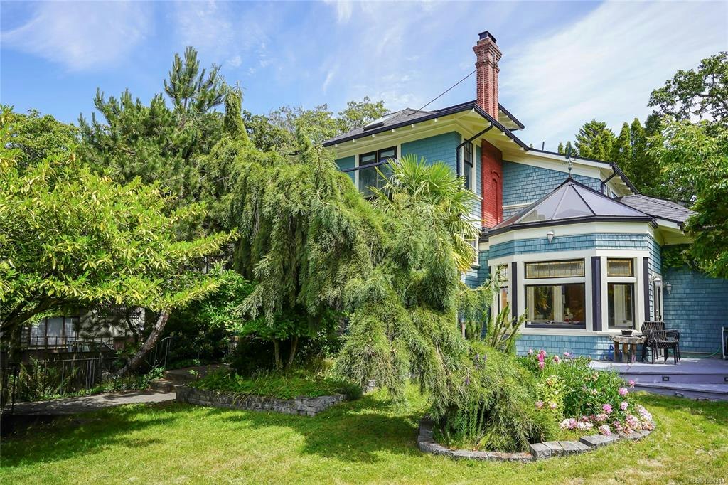 1377 Rockland Avenue, Victoria, BC, V8S 1V7