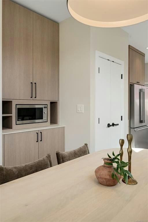 4-2100 Allenby Street, Oak Bay, BC, V8R 3C3 - 24
