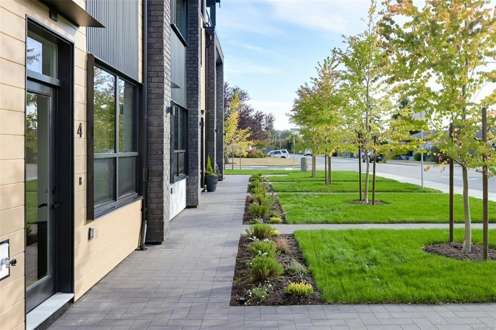 1-2100 Allenby Street, Oak Bay, BC, V8R 3C3 - 61
