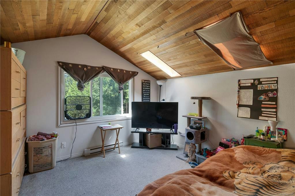 1376 Hooley Road, Quadra Island, BC, V0P 1N0 - 24