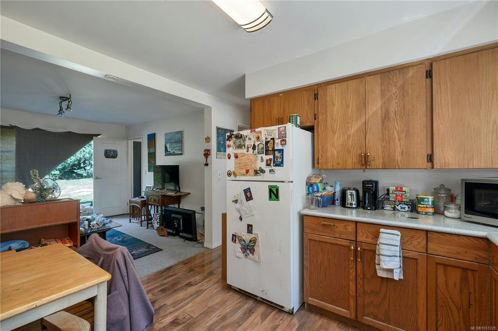1376 Hooley Road, Quadra Island, BC, V0P 1N0 - 33