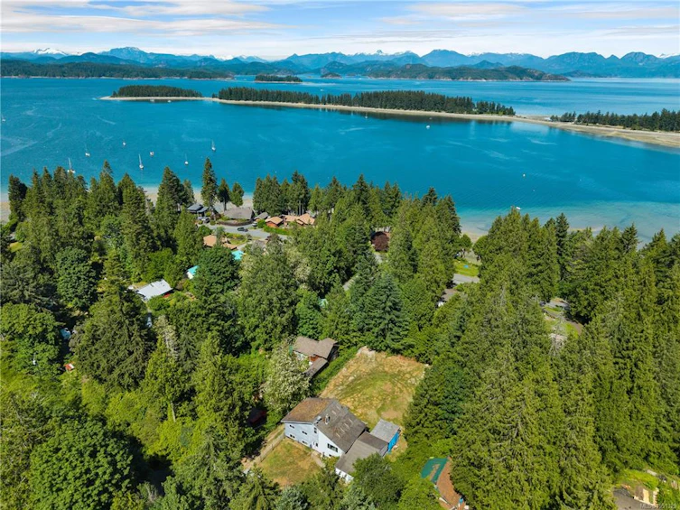 1376 Hooley Road, Quadra Island, BC, V0P 1N0 - 2